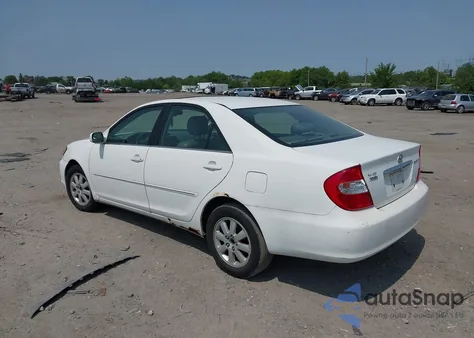 2002 Toyota Camry Xle V6 z USA, uszkodzony, nr VIN 4T1BF30K22U007310